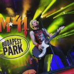 SUM41: The Rock Bomb on the first night of European tour - Interview